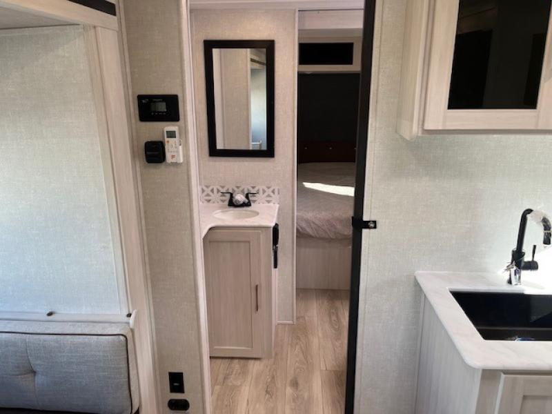 new Travel Trailers Forest River Surveyor for sale, in North Willis, TX Thumbnail 35