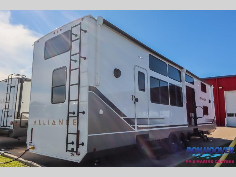new Park Models Alliance RV Benchmark for sale, in North Willis, TX Thumbnail 7