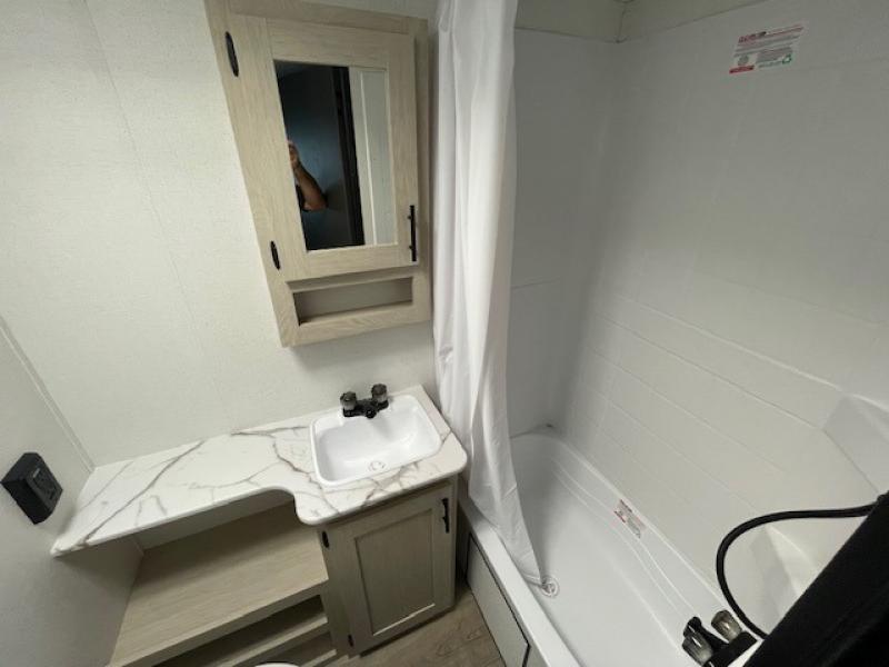 new Travel Trailers Coachmen Northern Spirit Ultra Lite for sale, in North Willis, TX Thumbnail 24