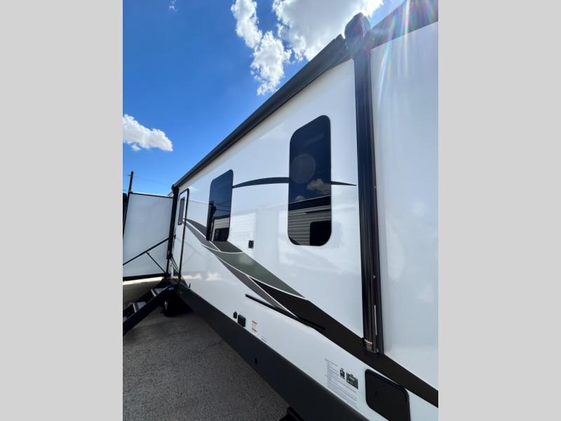 new Travel Trailers Forest River Flagstaff Classic for sale, in North Willis, TX Thumbnail 6