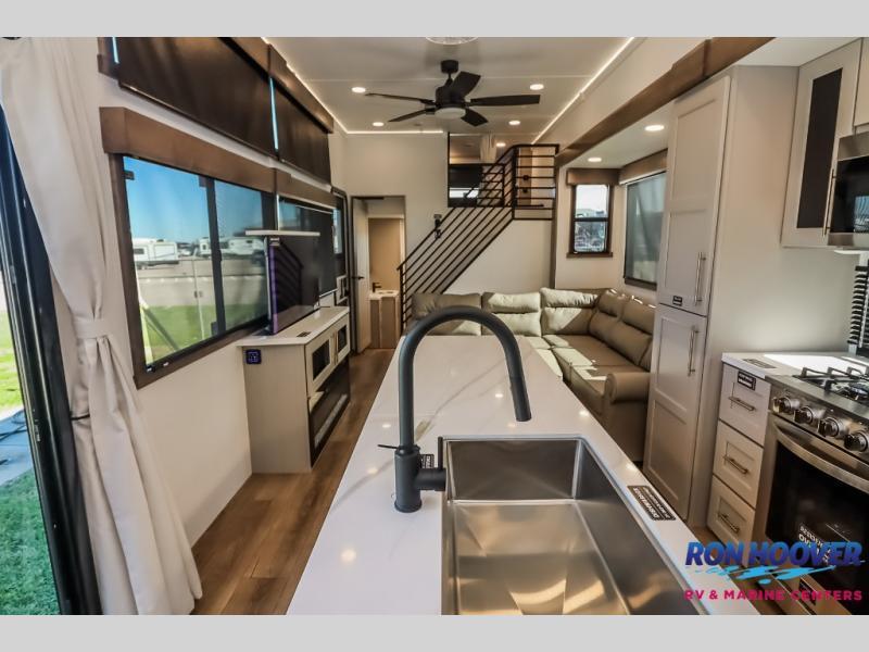 new Park Models Alliance RV Benchmark for sale, in North Willis, TX Thumbnail 9