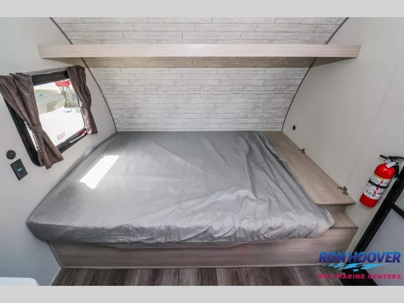 new Travel Trailers Coachmen Catalina Summit Series 7 for sale, in North Willis, TX Thumbnail 17