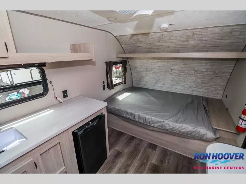 new Travel Trailers Coachmen Catalina Summit Series 7 for sale, in North Willis, TX Thumbnail 12