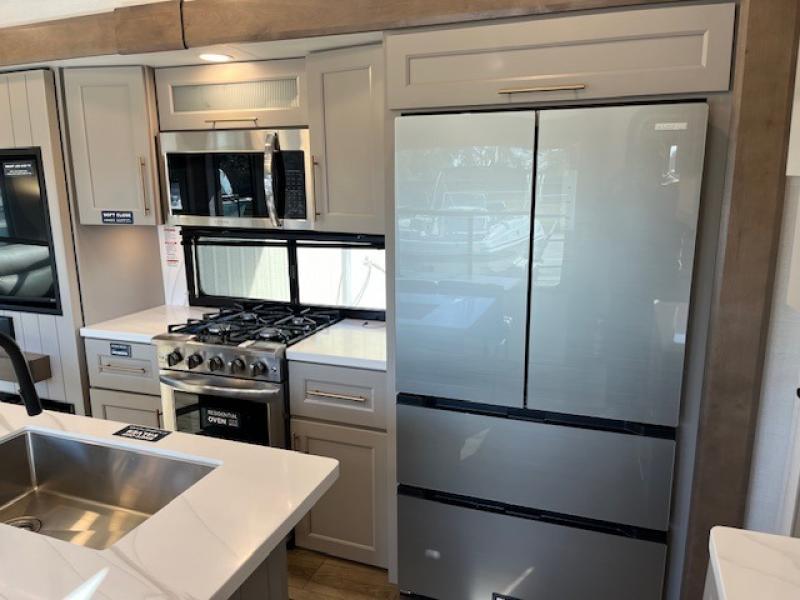 new Fifth Wheel Trailers Alliance RV Paradigm for sale, in North Willis, TX Thumbnail 8