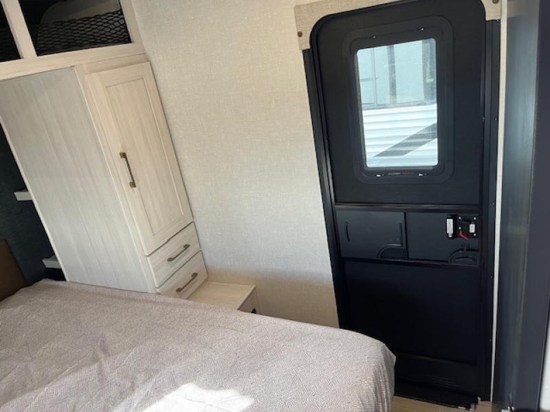 new Travel Trailers Forest River Surveyor for sale, in North Willis, TX Thumbnail 39