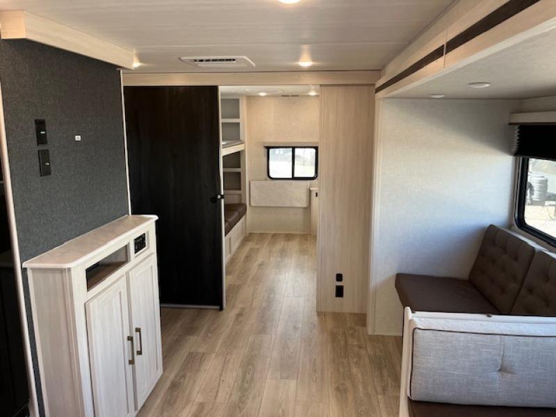 new Travel Trailers Forest River Surveyor for sale, in North Willis, TX Thumbnail 33