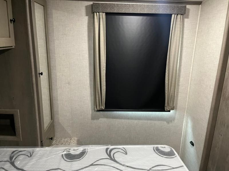 used Toy Haulers Keystone RV Outback for sale, in North Willis, TX Thumbnail 23