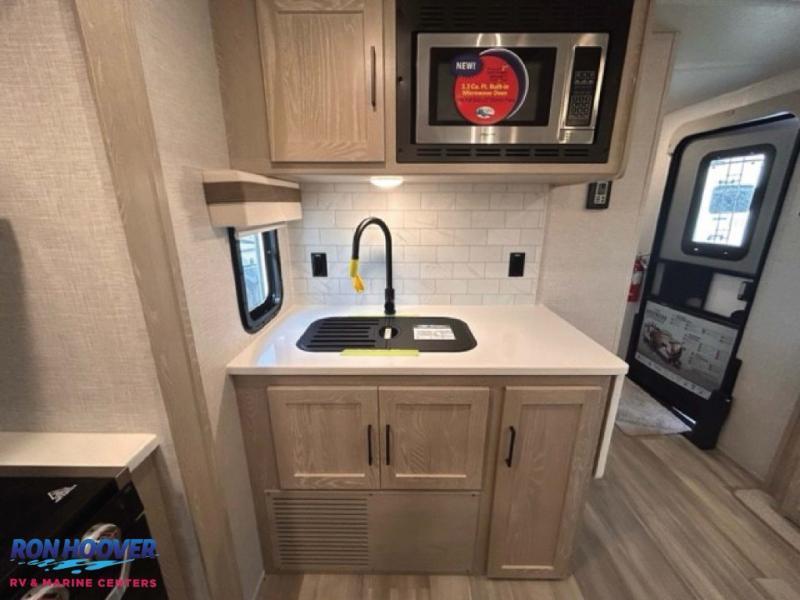 new Travel Trailers Forest River Rockwood Ultra Lite for sale, in Georgetown, TX Thumbnail 17