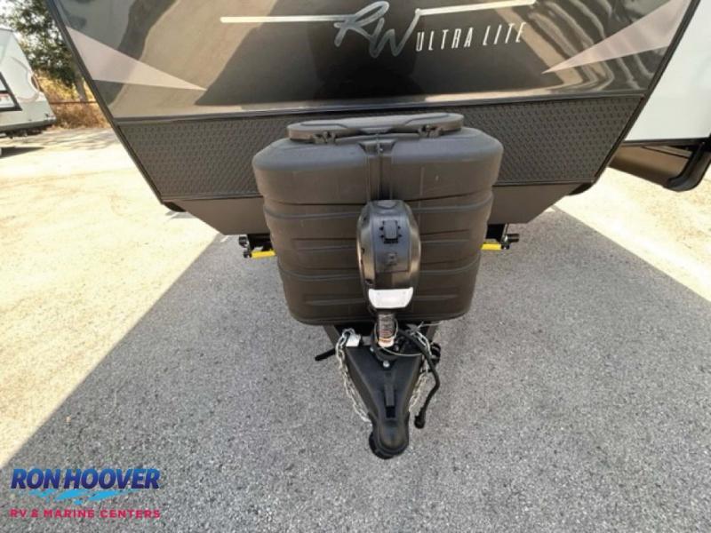new Travel Trailers Forest River Rockwood Ultra Lite for sale, in Georgetown, TX Thumbnail 6