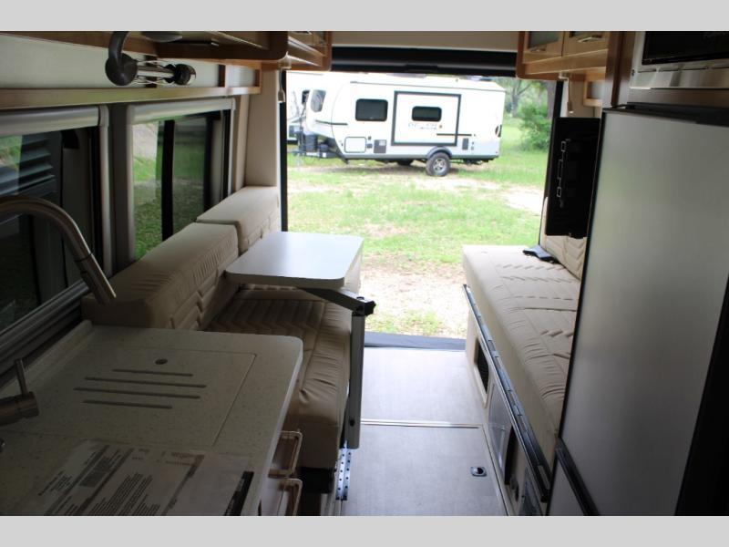 new Camper / RV Coachmen Beyond for sale, in Georgetown, TX Thumbnail 17