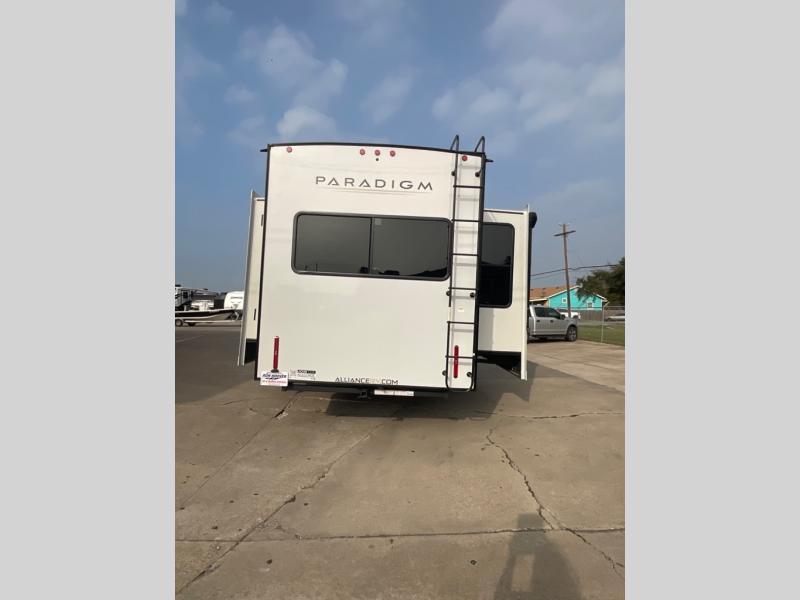 new Fifth Wheel Trailers Alliance RV Paradigm for sale, in Georgetown, TX Thumbnail 4