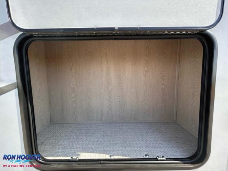 new Travel Trailers Forest River Rockwood Ultra Lite for sale, in Georgetown, TX Thumbnail 25