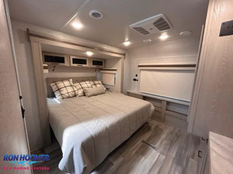 new Travel Trailers Forest River Rockwood Ultra Lite for sale, in Georgetown, TX Thumbnail 20