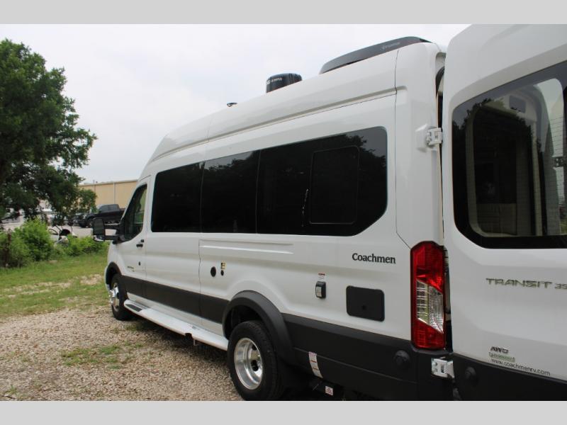 new Camper / RV Coachmen Beyond for sale, in Georgetown, TX Thumbnail 5