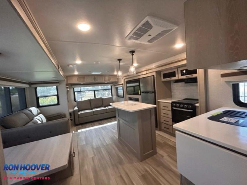new Travel Trailers Forest River Rockwood Ultra Lite for sale, in Georgetown, TX Thumbnail 8