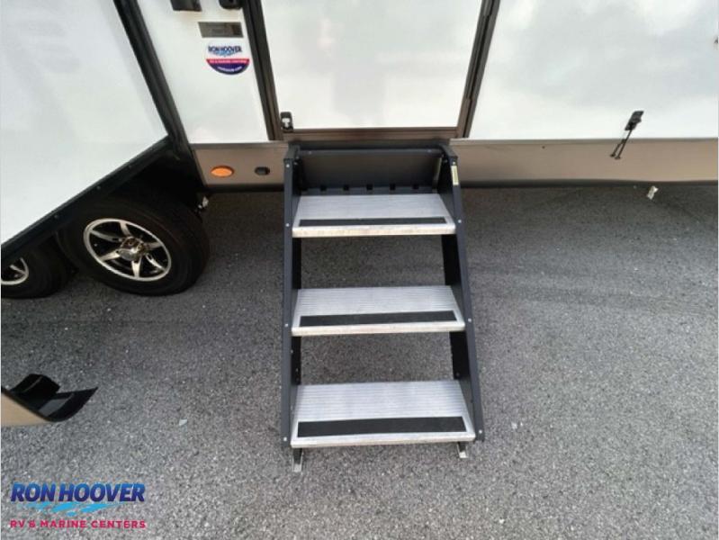 new Travel Trailers Forest River Rockwood Ultra Lite for sale, in Georgetown, TX Thumbnail 7