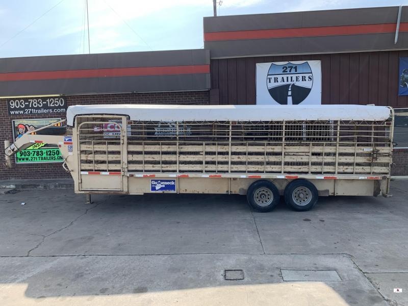 2000 Gooseneck 2K24X6 Livestock Trailer 2000 Gooseneck 2K24X6 Livestock Trailer
