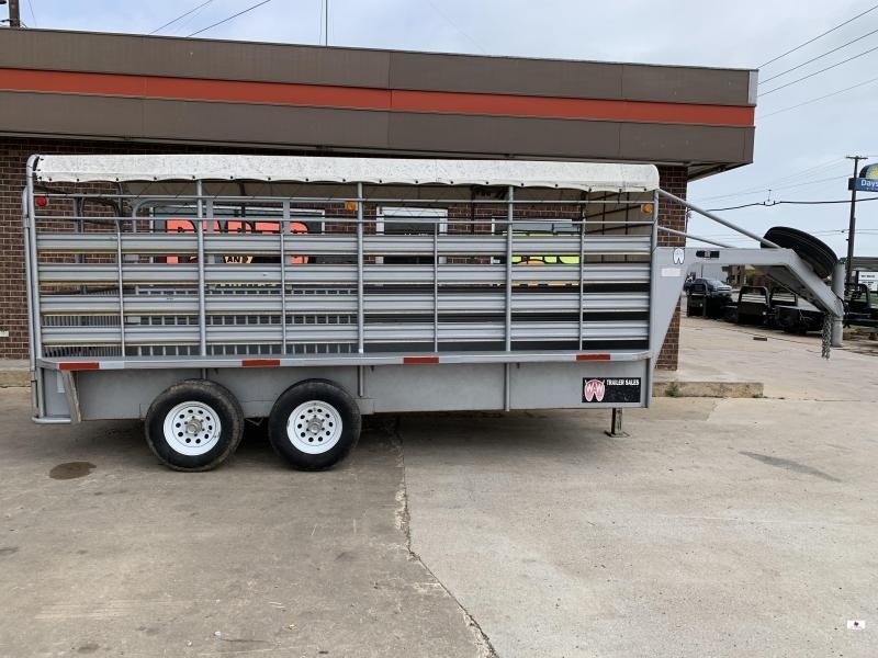 2003 W-W Trailer WW616252 Livestock Trailer 2003 W-W Trailer WW616252 Livestock Trailer