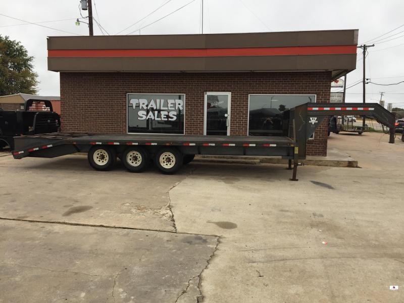 2002 PJ Trailers FB0225073 Flatbed Trailer 2002 PJ Trailers FB0225073 Flatbed Trailer