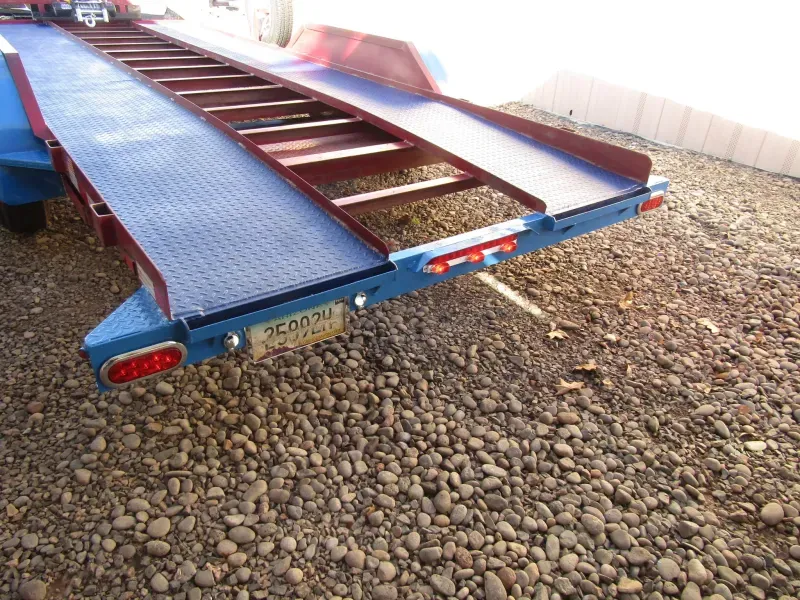 used Car Haulers / Racing Trailers Sun Country  for sale, in Eagle Point, OR Thumbnail 16