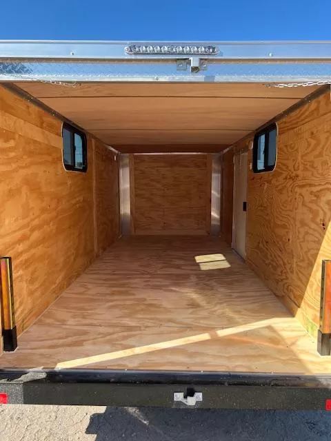 new Cargo (Enclosed) Trailers Diamond Cargo  for sale, in Saint Petersburg, FL Thumbnail 9