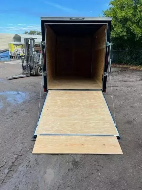 new Cargo (Enclosed) Trailers Diamond Cargo  for sale, in Saint Petersburg, FL Thumbnail 6
