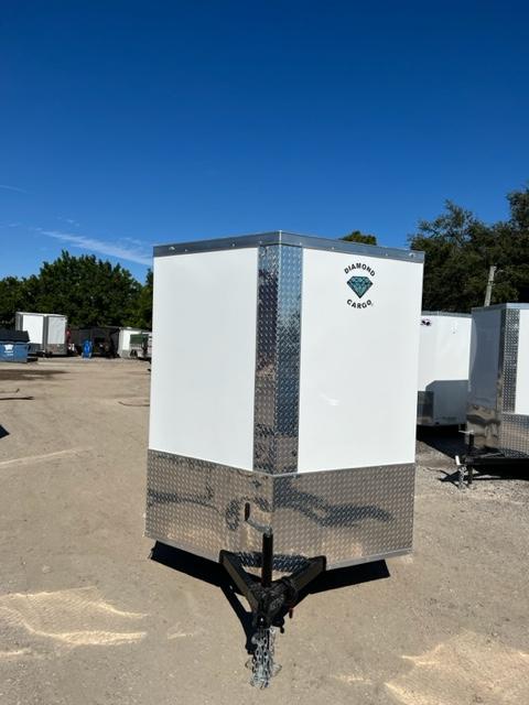 new Cargo (Enclosed) Trailers Diamond Cargo  for sale, in Saint Petersburg, FL Thumbnail 2