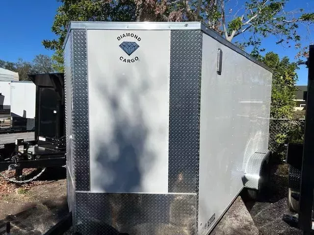 new Cargo (Enclosed) Trailers Diamond Cargo  for sale, in Saint Petersburg, FL Thumbnail 2