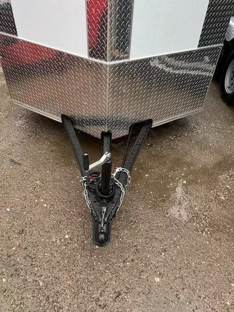 new Cargo (Enclosed) Trailers Diamond Cargo  for sale, in Saint Petersburg, FL Thumbnail 3