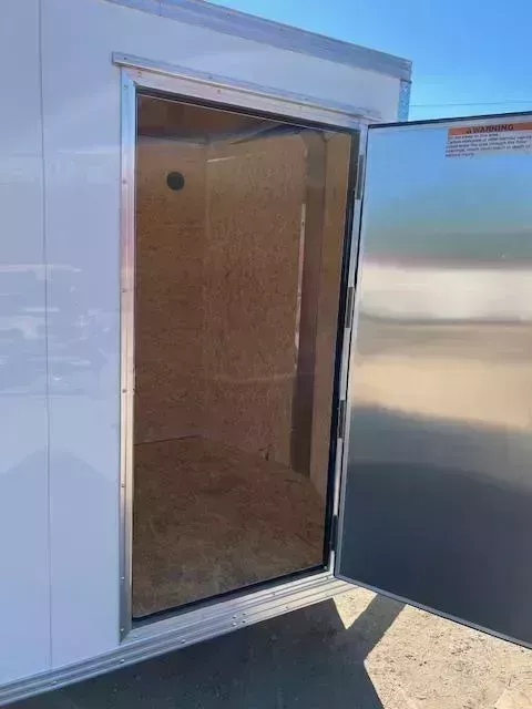 new Cargo (Enclosed) Trailers E-Z Hauler  for sale, in Saint Petersburg, FL Thumbnail 9