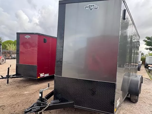 new Cargo (Enclosed) Trailers Diamond Cargo  for sale, in Saint Petersburg, FL Thumbnail 2