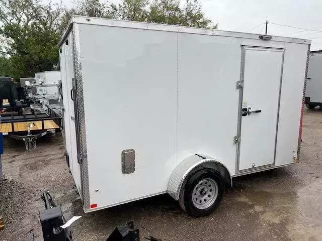 new Cargo (Enclosed) Trailers Diamond Cargo  for sale, in Saint Petersburg, FL Thumbnail 4