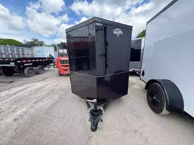 new Cargo (Enclosed) Trailers Diamond Cargo  for sale, in Saint Petersburg, FL Thumbnail 2