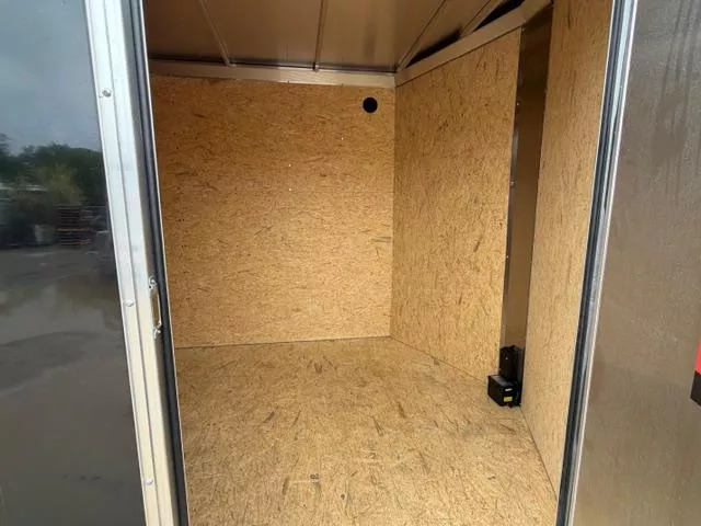 new Cargo (Enclosed) Trailers E-Z Hauler  for sale, in Saint Petersburg, FL Thumbnail 10