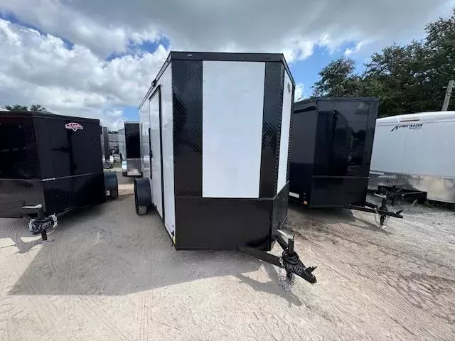new Cargo (Enclosed) Trailers Diamond Cargo  for sale, in Saint Petersburg, FL Thumbnail 3