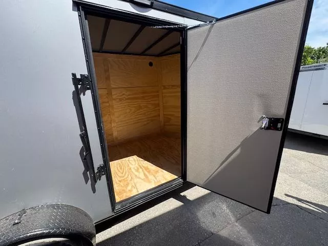 new Cargo (Enclosed) Trailers Diamond Cargo  for sale, in Saint Petersburg, FL Thumbnail 8