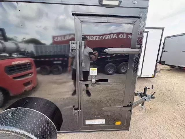new Cargo (Enclosed) Trailers Diamond Cargo  for sale, in Saint Petersburg, FL Thumbnail 5