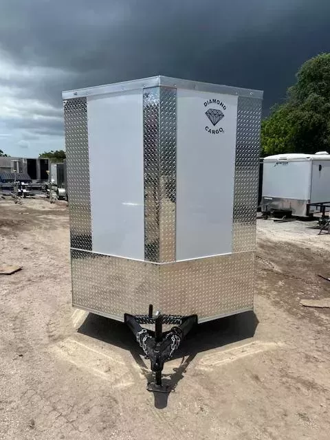 new Cargo (Enclosed) Trailers Diamond Cargo  for sale, in Saint Petersburg, FL Thumbnail 2