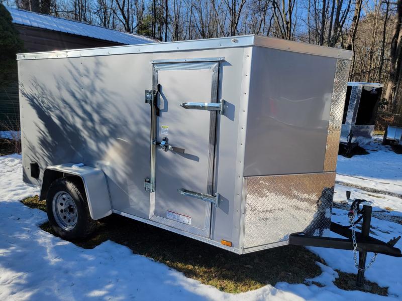 2023 Diamond Cargo 5x10 enclosed cargo trailer rear ramp silver frost Cargo / Enclosed Trailer 2023 Diamond Cargo 5x10 enclosed cargo trailer rear ramp silver frost Cargo / Enclosed Trailer