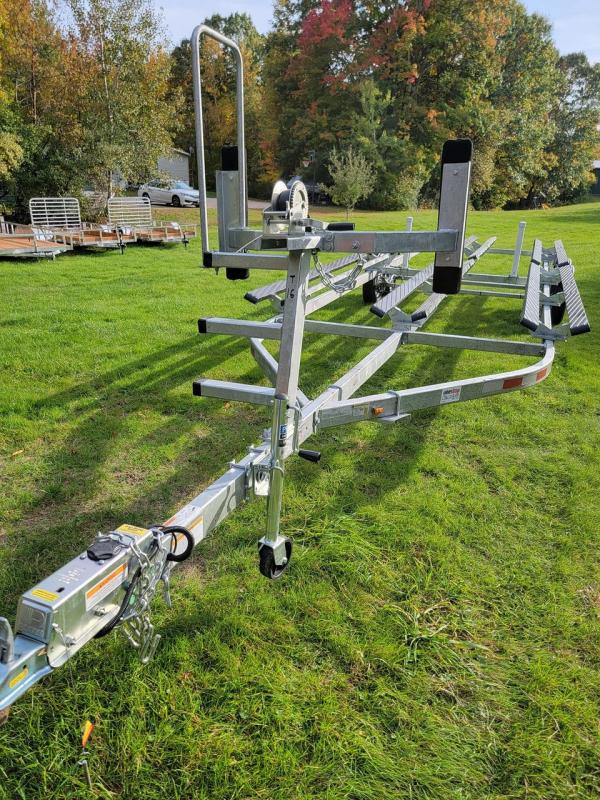 2023 Venture 2226 foot tritoon trailer Boat Trailer One Stop Trailer