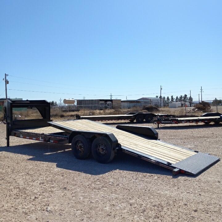 2022 Diamond C 26' 18K Lowboy Gooseneck Tilt Trailer 2022 Diamond C 26' 18K Lowboy Gooseneck Tilt Trailer