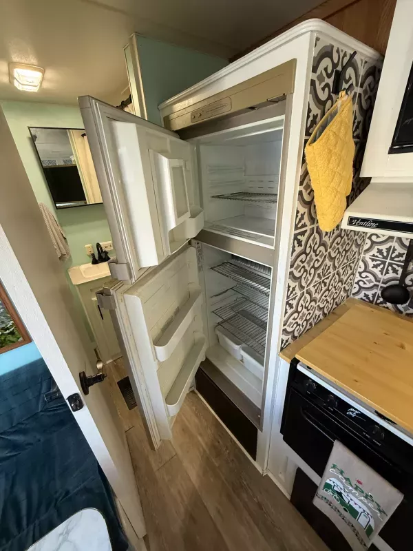 used Travel Trailers Mallard Fleetwood for sale, in Columbia, CA Thumbnail 2