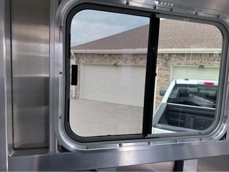 new Horse Trailers Featherlite  for sale, in Roca, NE Thumbnail 15