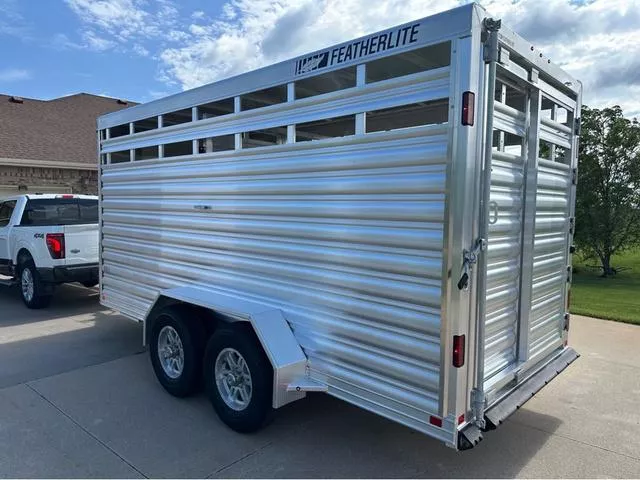 new Car Haulers / Racing Trailers Featherlite  for sale, in Roca, NE Thumbnail 4