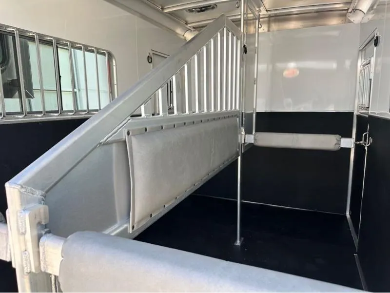 new Horse Trailers Featherlite  for sale, in Roca, NE Thumbnail 7