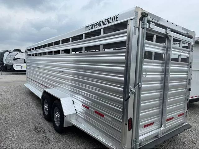 new Stock / Stock Combo Trailers Featherlite  for sale, in Roca, NE Thumbnail 9