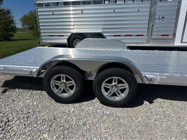 new Car Haulers / Racing Trailers Featherlite  for sale, in Roca, NE Thumbnail 3