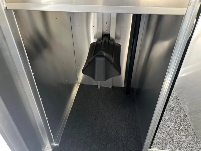 new Horse Trailers Featherlite  for sale, in Roca, NE Thumbnail 17