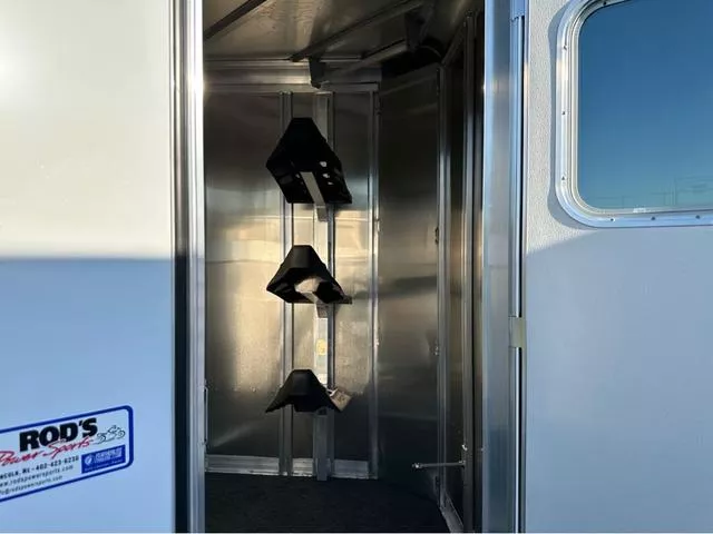new Horse Trailers Featherlite  for sale, in Roca, NE Thumbnail 9