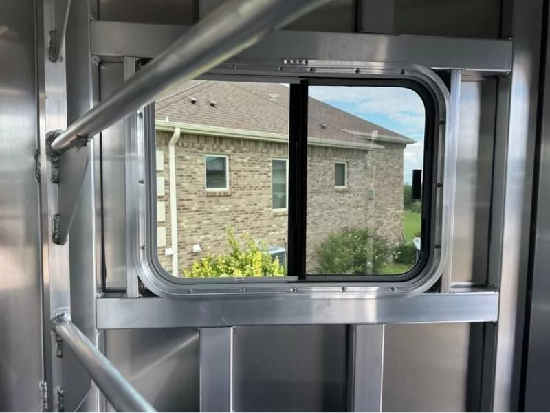 new Horse Trailers Featherlite  for sale, in Roca, NE Thumbnail 16